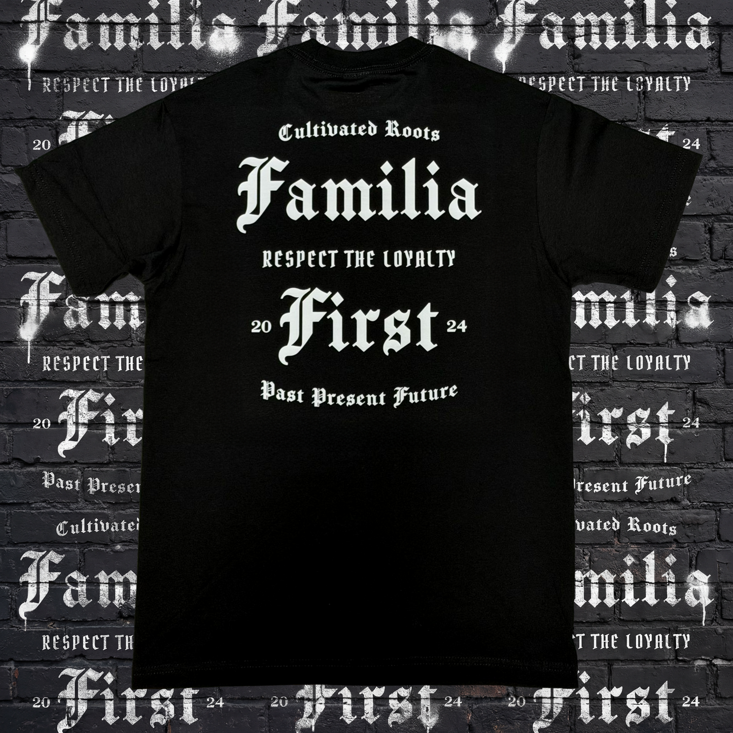 Familia First tee