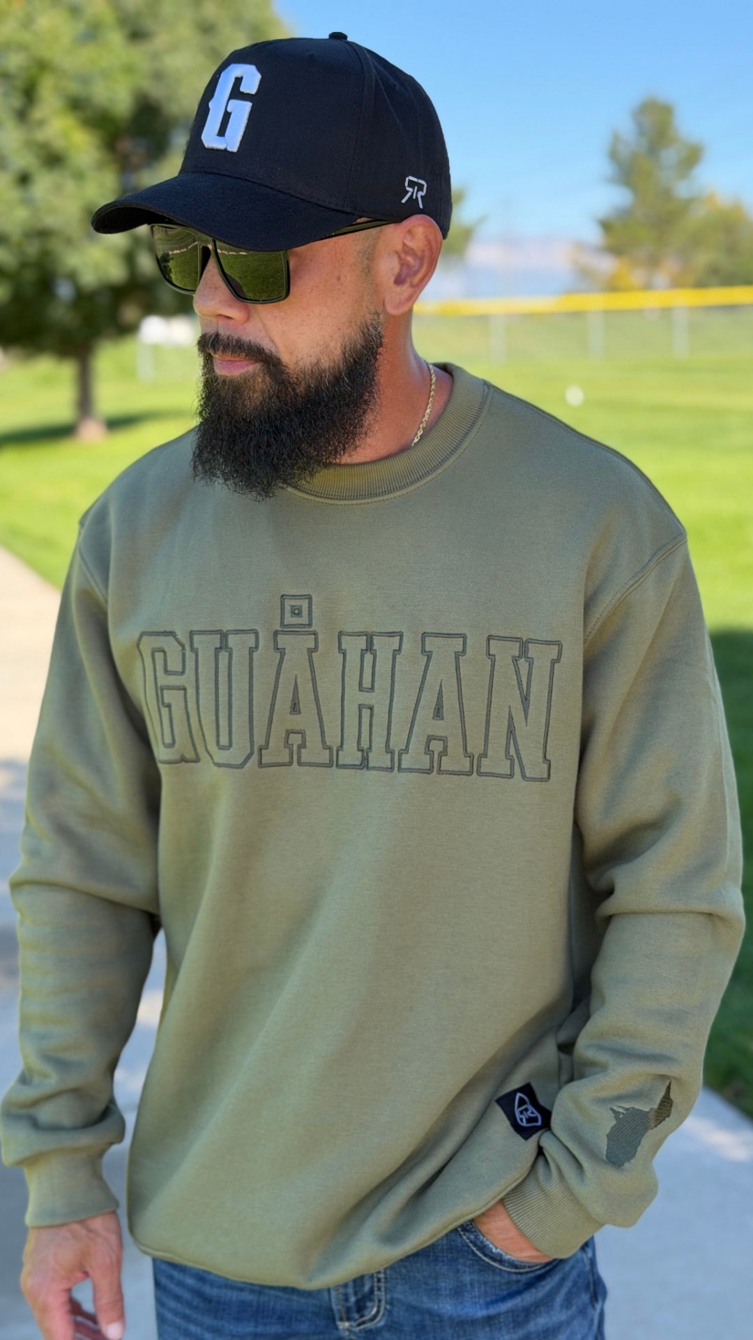 GUÅHAN SWEATER