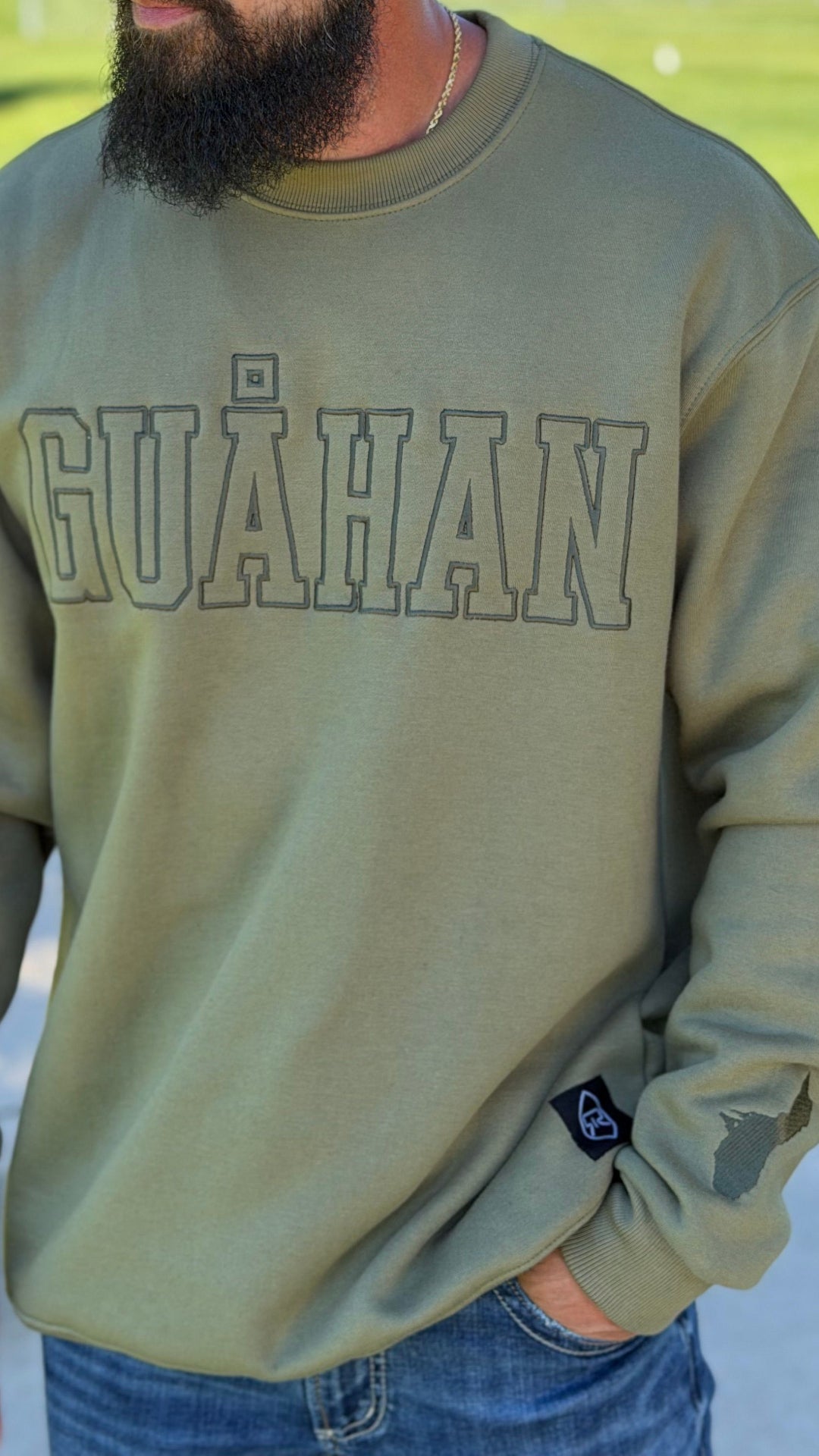 GUÅHAN SWEATER